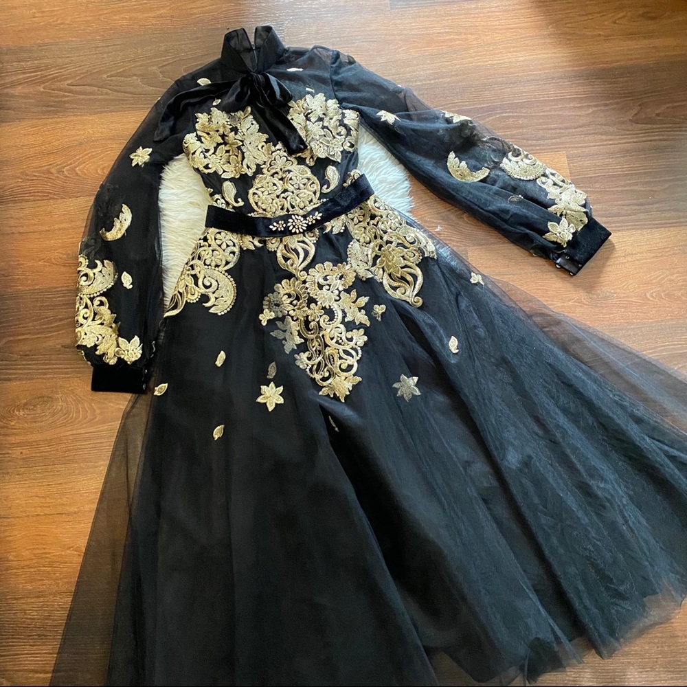 Bridess Black & Gold Tulle Dress